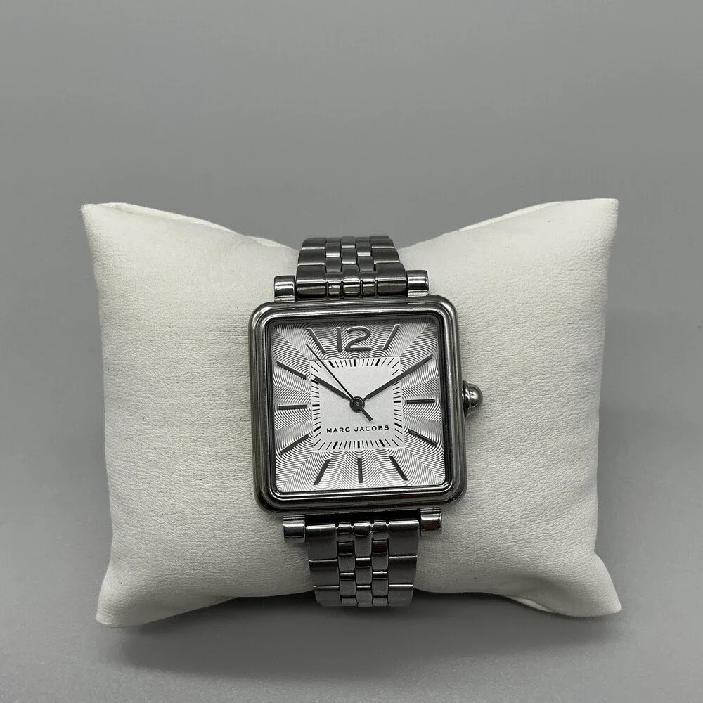 Marc Jacobs MJ3461 Womens Watch 30mm Square Dial Stainless New Battery 6